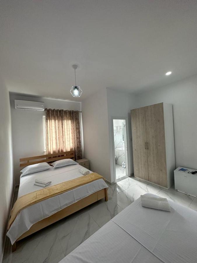 Hotel A & V Dodani Deja's Ford 外观 照片
